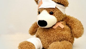 How to Treat Cuts and Scrapes