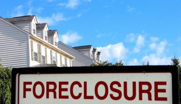 How To Act When Bailiffs Knock At The Business’s Door