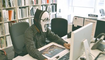 How to avoid job search scams nowadays?