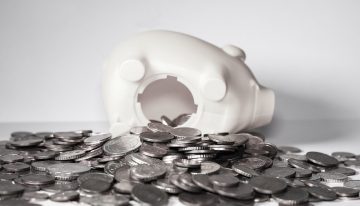 Money Issues Could Be The Main Source Of Your Stress: How To Cope