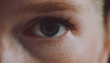 5 Eyelash Hacks Every Woman Should Know