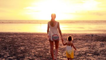 A Mom’s Guide to Summer Vacation Packing